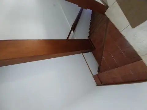 Calle 30 1000, Piso 1