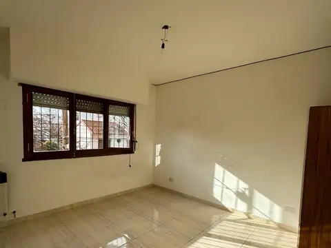 Depto Tipo Casa en Alquiler en Martinez Santa Fe / Fleming, $ 1.400.000