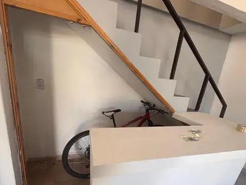 Depto Tipo Casa en Venta de 3 ambientes