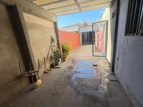 Depto Tipo Casa en Venta con 1 cocheras