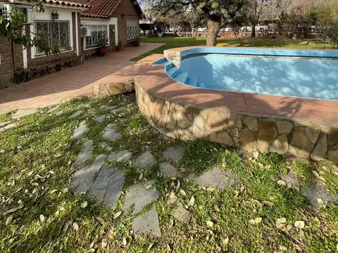 Casa en  venta en Funes
