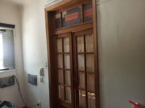 Depto Tipo Casa 4 ambientes con 2 baños