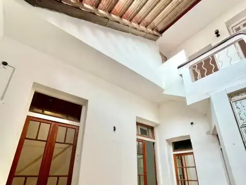 Depto Tipo Casa en Alquiler en Floresta, $ 970.000