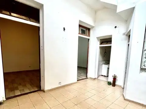 Depto Tipo Casa 4 ambientes con 1 baño