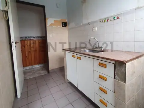 Departamento 4 ambientes con 1 baño