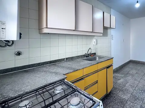 Departamento 4 ambientes con 1 baño