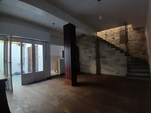 Depto Tipo Casa en Venta de 3 dormitorios