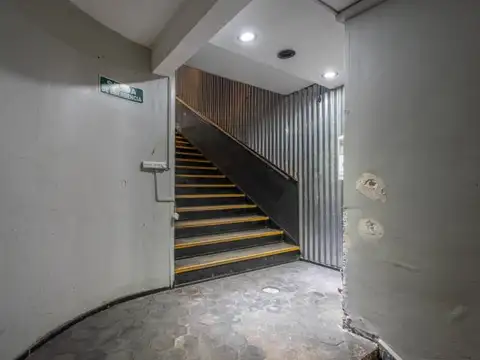 Local en Venta 71 años