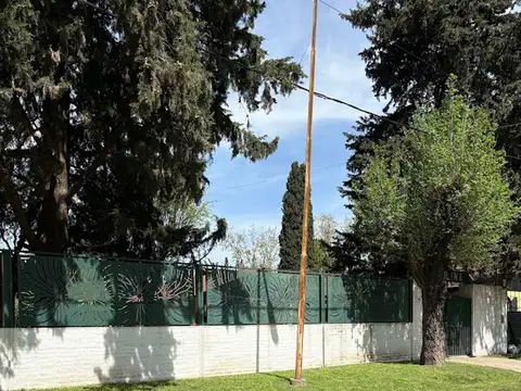 CASA QUINTA CON PILETA EN TORTUGUITAS