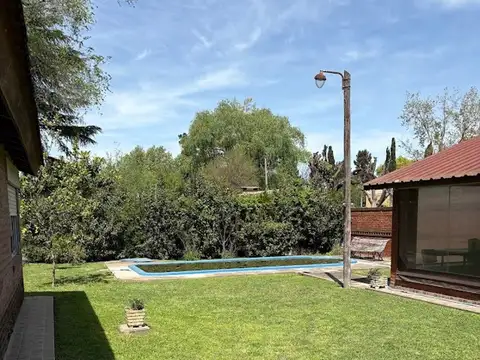 CASA QUINTA CON PILETA EN TORTUGUITAS