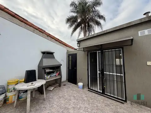 Depto Tipo Casa 3 ambientes con 1 baño