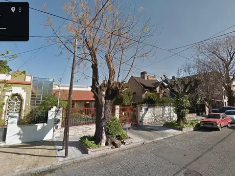 VENTA - terreno doble frente en Versalles