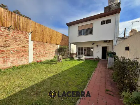 Casa en Alquiler en Villa Ballester, $ 1.300.000