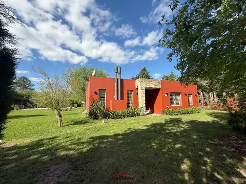 Venta · Casa 4 ambientes · Apto Crédito  ·  Parque Sakura 100