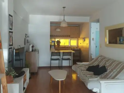 Semipiso de 2 ambientes y 1/2.