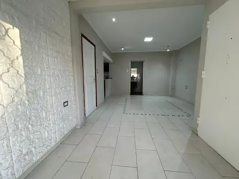 Depto Tipo Casa en Venta con 1 cocheras
