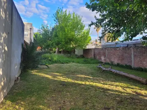 Lote terreno en venta en Ituzaingo Norte