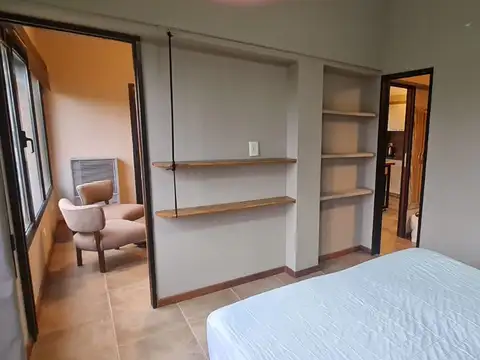 Depto Tipo Casa en Alquiler de 3 ambientes