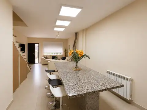 Depto Tipo Casa en Venta en Florida, USD 255.000