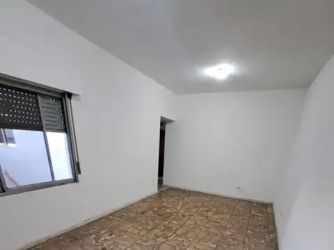 Depto Tipo Casa en Alquiler de 3 ambientes