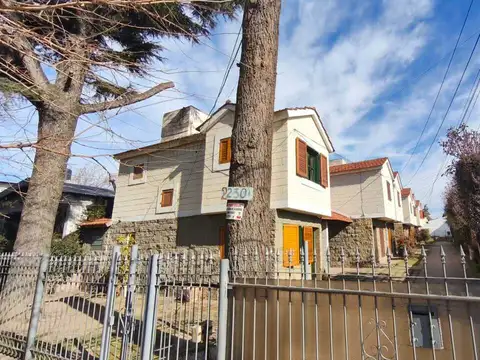 Depto Tipo Casa en Venta 34 años