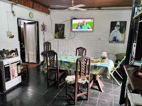 Casa en Venta con 1 cochera