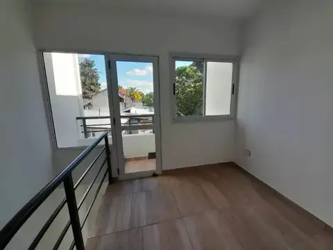 Duplex 2 Ambientes + Escritorio A ESTRENAR en Venta - Castelar Sur