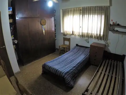 Depto Tipo Casa 4 ambientes con 2 baños