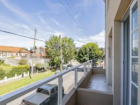 Diego de Carvajal 500, Piso 1