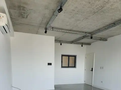 Oficina en Venta con 1 cochera