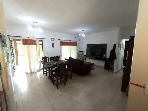Casa en Venta en Capitán Bermudez, USD 70.000