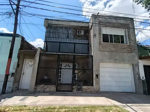 CASA EN VENTA IDEAL DOS FAMILIAS ARIJON Y BERMUDEZ