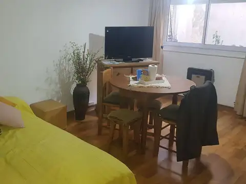 Temporal equipado de 28 m2 / luminoso / Recoleta 