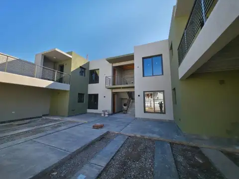 DEPARTAMENTO EN VENTA B°PRIVADO LOS AGAVES, LUJAN 