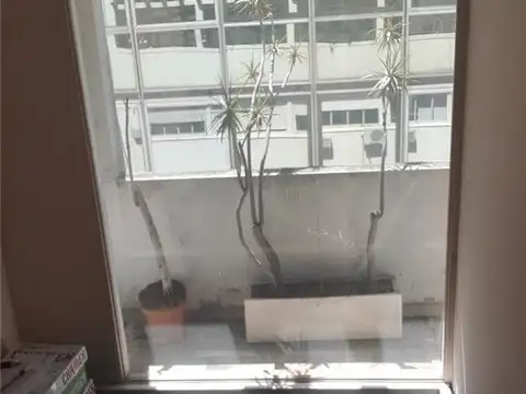 Sarmiento 400, Piso 5