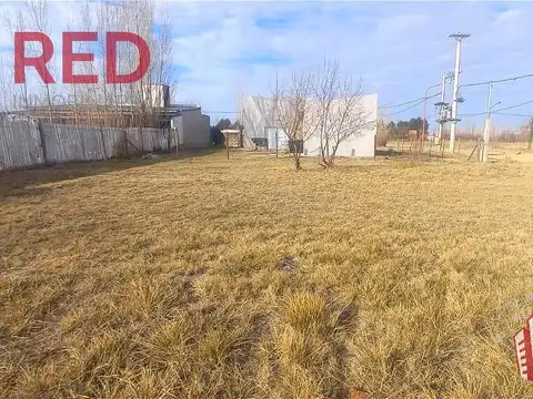 Vende Terreno en Barrio Los Sauces II - Fernandez Oro