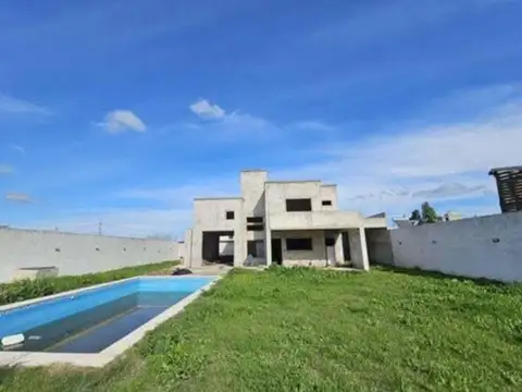 Casa en Venta en Belen de Escobar, USD 160.000