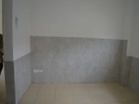 Depto Tipo Casa en Alquiler en San Andres, $ 480.000