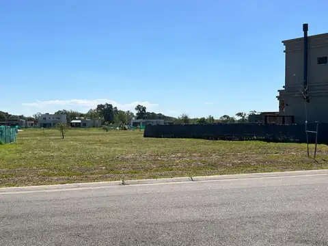 Terreno en Venta en Pilar Del Este, USD 55.000