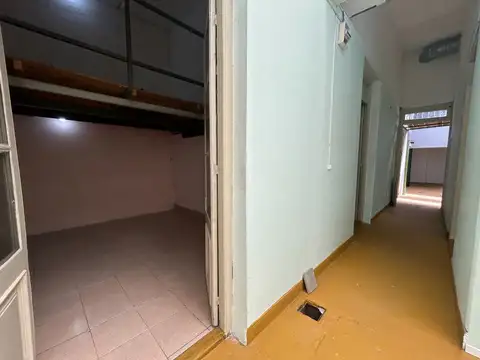 Casa en Alquiler 102 años