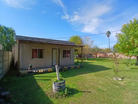 Espléndida Quinta, sobre 4 l.otes, en centro de Domselaar, a la VENTA