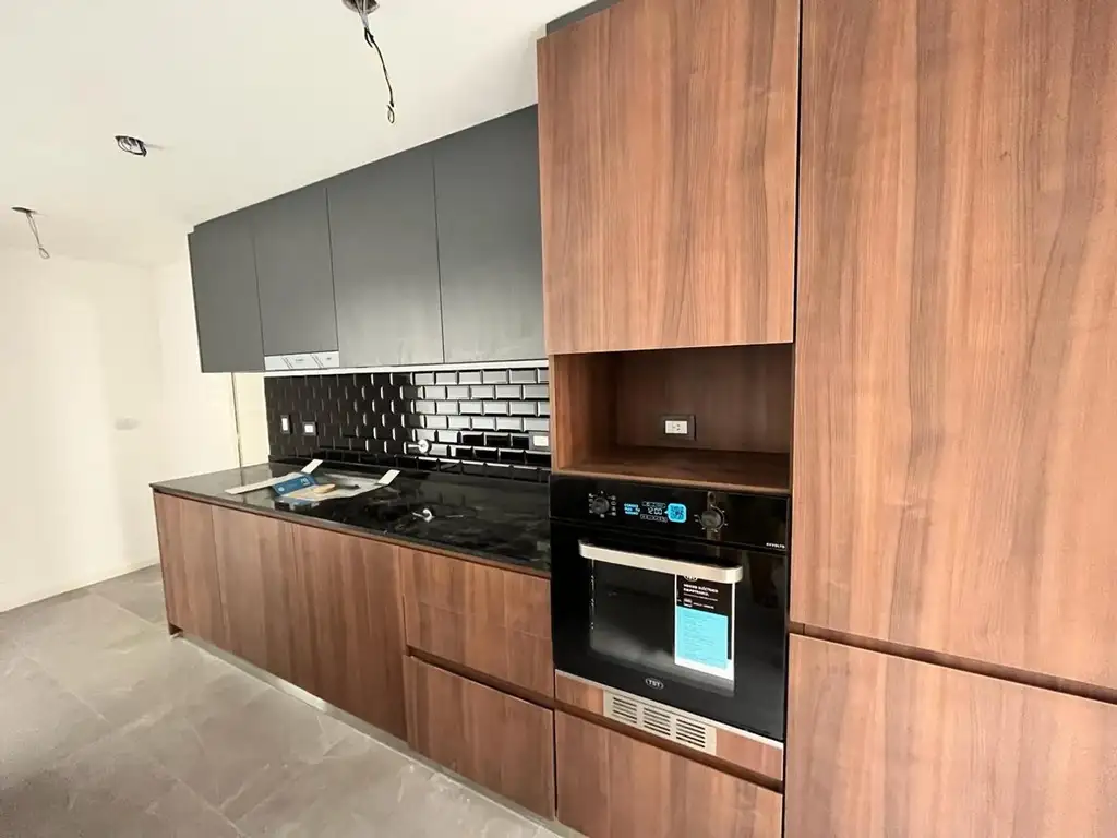 Emprendimiento en Haedo - Etapa: Terminado