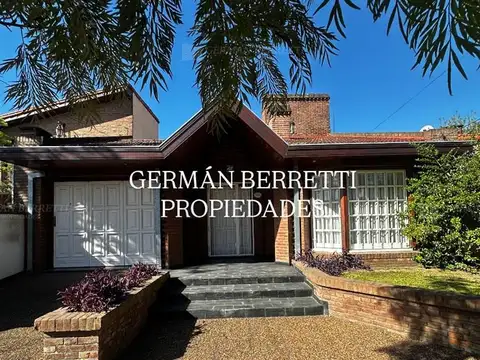 Casa Chalet  en Venta en Quilmes, G.B.A. Zona Sur, Argentina