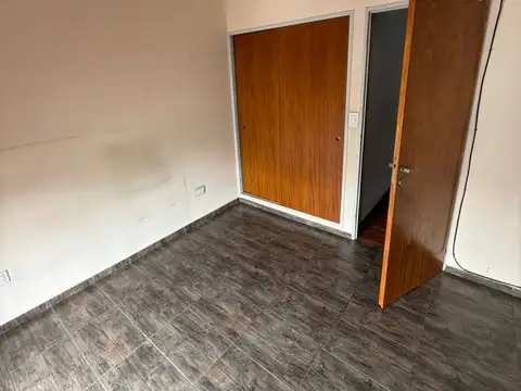 Casa en Alquiler en Ramos Mejía, $ 700.000