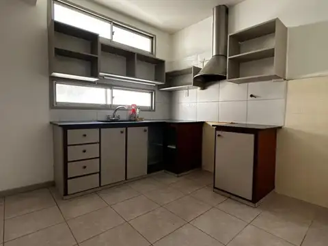 Departamento 10 ambientes con 1 baño