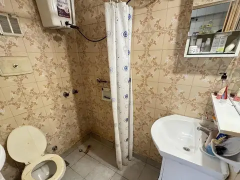 Departamento monoambiente. | Aristobulo del valle al 1300