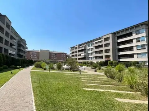 DEPARTAMENTO EN ALQUILER EN QUARTIER LA HORQUETA, SAN ISIDRO 4 AMBIENTES