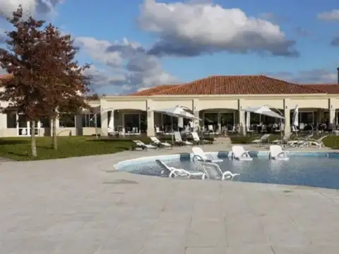 Terreno en Venta en Club Miralagos, USD 77.000