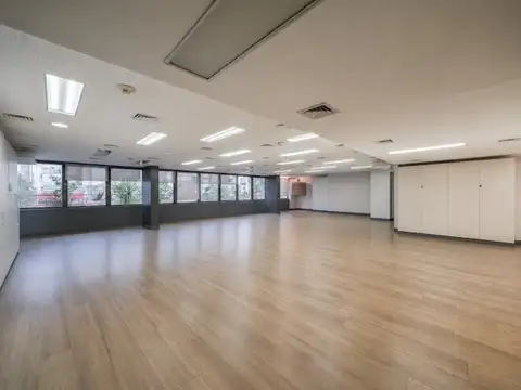 Venta - Alquiler Oficina Piso Corporativo Terraza Propia y 4 Cocheras