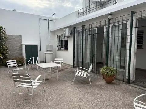 Laprida 900